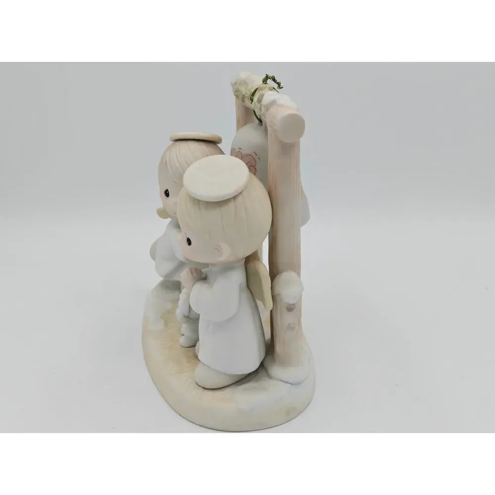 Precious Moments 525898 Ring Those Christmas Bells Enesco 1992 Figurine‎